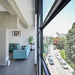 Designer 2Br In Rembrandt Street By Holyguest