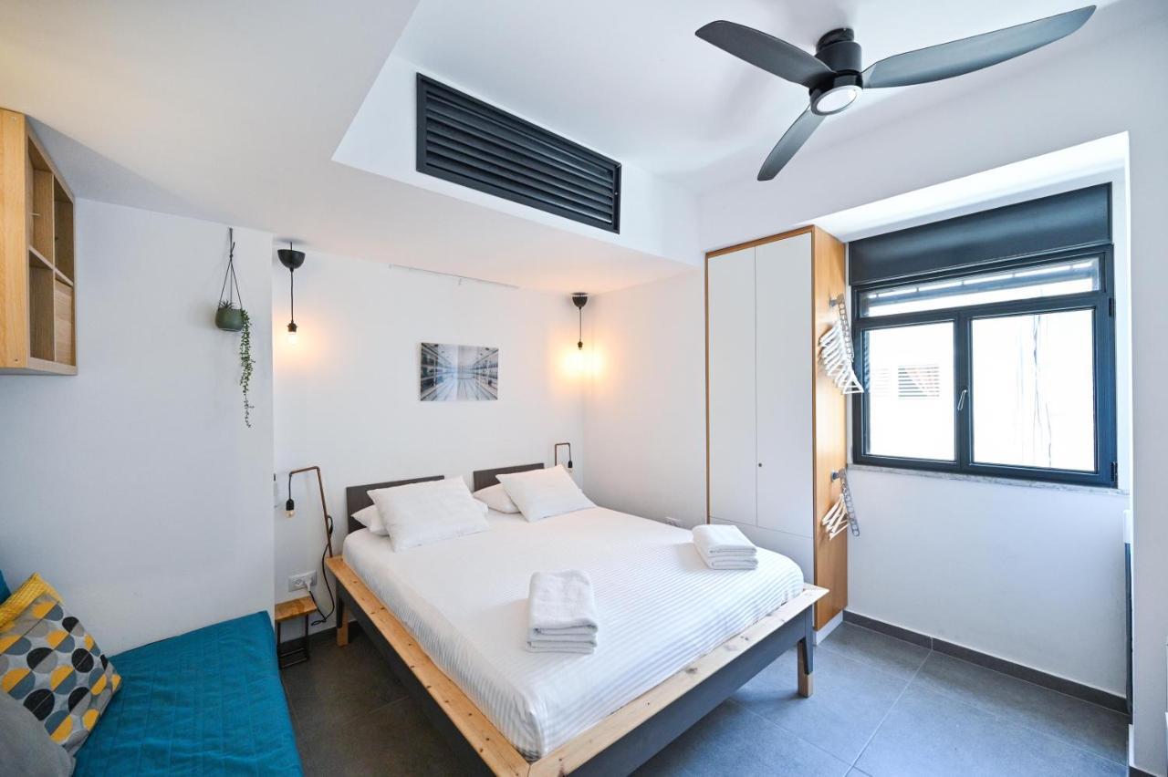 Designer 2br In Rembrandt Street By Holyguest Apartment